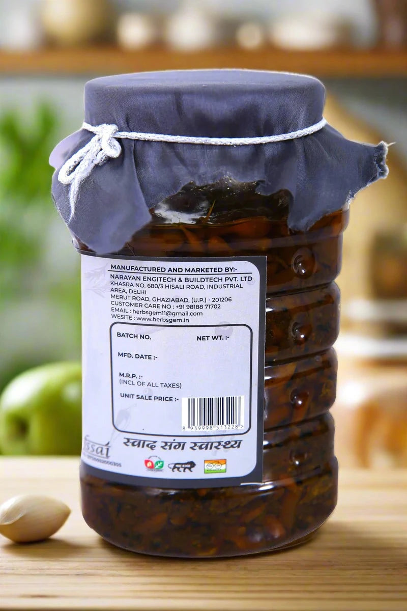 Buy 1 Get 1 Free of Garlic Pickle 450+450 GM